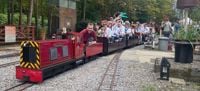 Mitzen Miniture Railway - Woking